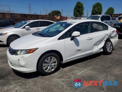 2012 HONDA CIVIC LX 19XFB2F57CE099382 - główne zdjęcie licytacji z USA - miniatura