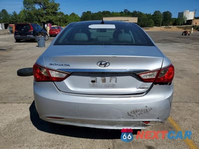 Zdjęcie 6 z 12 samochodu: 2012 HYUNDAI SONATA LIMITED VIN:5NPEC4AC7CH341593 - miniatura