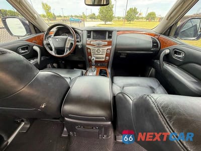 Zdjęcie 9 z 10 samochodu: 2019 INFINITI QX80 LUXE VIN:JN8AZ2NF2K9682725 - miniatura
