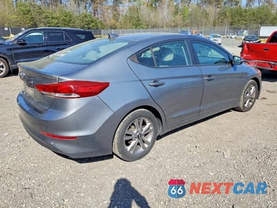 Trzecie zdjęcie samochodu z tyłu: 2017 HYUNDAI ELANTRA SE VIN:KMHD84LF3HU227457 - miniatura