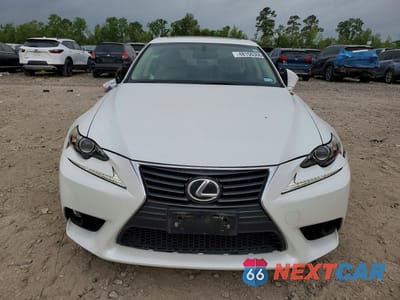 Piąte zdjęcie samochodu w środku: 2016 LEXUS IS 200T BASE VIN:JTHBA1D23G5029625 - miniatura