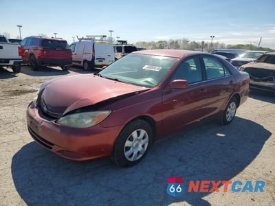 2004 TOYOTA CAMRY LE 4T1BE32K64U264618 - główne zdjęcie licytacji z USA - miniatura