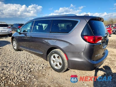 Drugie zdjęcie samochodu z przodu: 2017 CHRYSLER PACIFICA TOURING L PLUS VIN:2C4RC1EG5HR757486 - miniatura