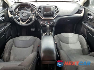 Zdjęcie 8 z 12 samochodu: 2016 JEEP CHEROKEE SPORT VIN:1C4PJLAB6GW234549 - miniatura