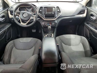 Zdjęcie 8 z 12 samochodu: 2016 JEEP CHEROKEE SPORT VIN:1C4PJLAB6GW234549 - miniatura