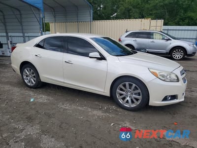 Czwarte zdjęcie samochodu z boku: 2013 CHEVROLET MALIBU LTZ VIN:1G11H5SA8DF236505 - miniatura