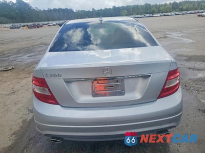 Zdjęcie 6 z 12 samochodu: 2010 MERCEDES-BENZ C 300 VIN:WDDGF5EB0AR097935 - miniatura