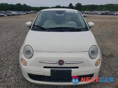Piąte zdjęcie samochodu w środku: 2013 FIAT 500 POP VIN:3C3CFFAR1DT749365 - miniatura