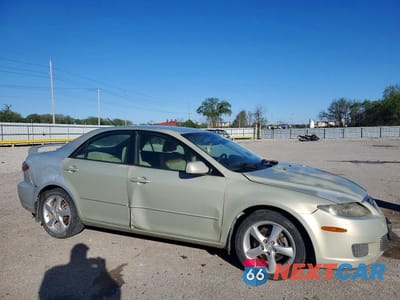 Czwarte zdjęcie samochodu z boku: 2006 MAZDA 6 I VIN:1YVHP80C165M61821 - miniatura