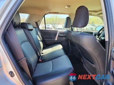 Zdjęcie 11 z 13 samochodu: 2020 TOYOTA 4RUNNER SR5 PREMIUM VIN:JTEBU5JR2L5785602 - miniatura