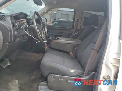 Zdjęcie 7 z 12 samochodu: 2012 GMC SIERRA C1500 SLE VIN:3GTP1VE03CG122949 - miniatura