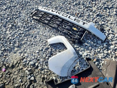 Zdjęcie 12 z 12 samochodu: 2022 CHEVROLET SILVERADO K2500 CUSTOM VIN:1GC4YME71NF173666 - miniatura