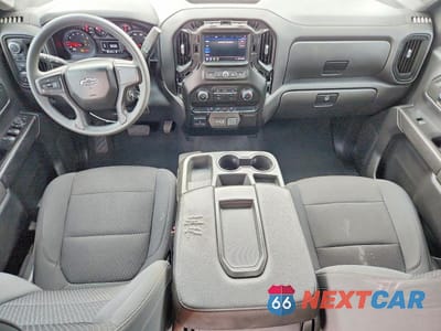 Zdjęcie 8 z 11 samochodu: 2021 CHEVROLET SILVERADO K1500 TRAIL BOSS CUSTOM VIN:3GCPYCEF6MG134129 - miniatura