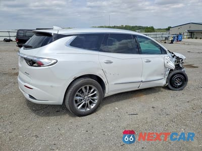 Trzecie zdjęcie samochodu z tyłu: 2024 BUICK ENCLAVE AVENIR VIN:5GAEVCKW1RJ104046 - miniatura