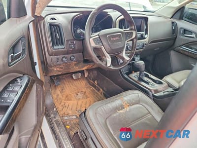 Zdjęcie 8 z 12 samochodu: 2021 GMC CANYON DENALI VIN:1GTG6EEN4M1188620 - miniatura