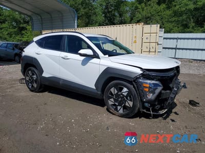 Czwarte zdjęcie samochodu z boku: 2025 HYUNDAI KONA SEL VIN:KM8HB3AB4SU311131 - miniatura