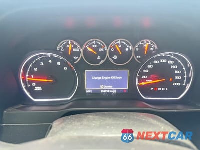 Zdjęcie 8 z 10 samochodu: 2021 CHEVROLET SILVERADO K1500 TRAIL BOSS CUSTOM VIN:1GCPYCEF6MZ393641 - miniatura