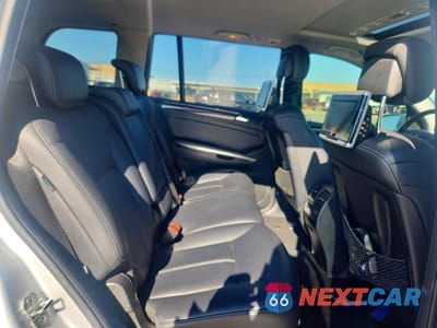 Zdjęcie 11 z 12 samochodu: 2011 MERCEDES-BENZ GL 450 4MATIC VIN:4JGBF7BE5BA665266 - miniatura