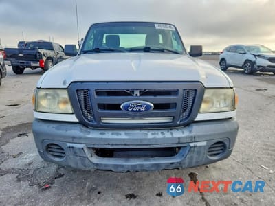 Piąte zdjęcie samochodu w środku: 2011 FORD RANGER VIN:1FTKR1AD3BPB16597 - miniatura