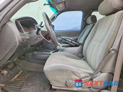 Zdjęcie 7 z 12 samochodu: 2003 TOYOTA TUNDRA ACCESS CAB SR5 VIN:5TBBT441X3S400541 - miniatura