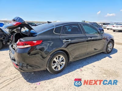 Trzecie zdjęcie samochodu z tyłu: 2017 KIA OPTIMA LX VIN:KNAGT4L30H5141164 - miniatura