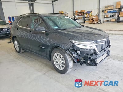 Czwarte zdjęcie samochodu z boku: 2022 CHEVROLET EQUINOX LT VIN:3GNAXUEV3NL150181 - miniatura