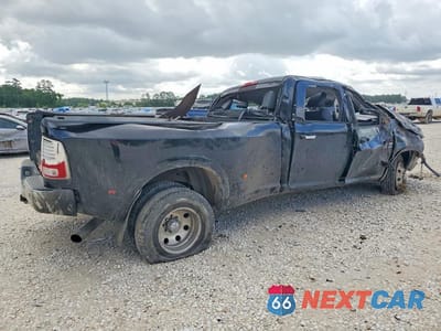 Trzecie zdjęcie samochodu z tyłu: 2015 RAM 3500 LARAMIE VIN:3C63RRJLXFG534375 - miniatura