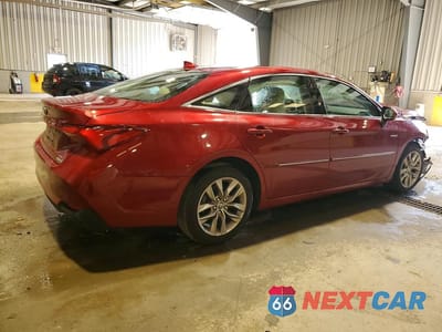 Trzecie zdjęcie samochodu z tyłu: 2021 TOYOTA AVALON XLE VIN:4T1AA1AB8MU001544 - miniatura
