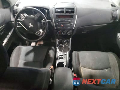 Zdjęcie 8 z 13 samochodu: 2012 MITSUBISHI RVR SE VIN:JA4AH3AU1CZ602965 - miniatura
