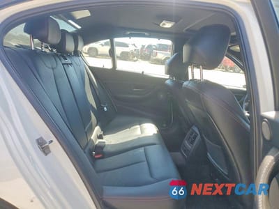 Zdjęcie 10 z 12 samochodu: 2013 BMW 335 I VIN:WBA3A9C50DF475573 - miniatura