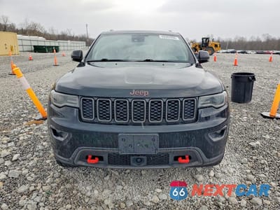 Piąte zdjęcie samochodu w środku: 2017 JEEP GRAND CHEROKEE TRAILHAWK VIN:1C4RJFLT5HC855610 - miniatura