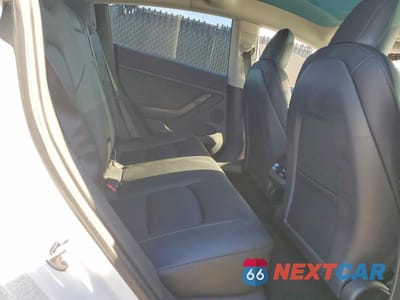 Zdjęcie 10 z 13 samochodu: 2022 TESLA MODEL 3 VIN:5YJ3E1EA2NF350079 - miniatura
