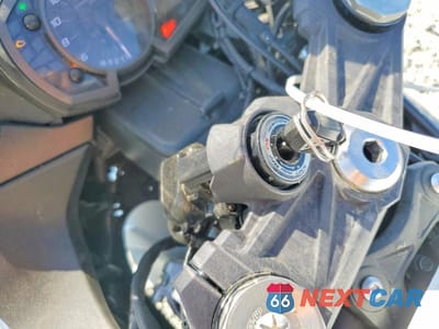 Zdjęcie 8 z 9 samochodu: 2021 KAWASAKI ZX636 K VIN:JKBZXJH11MA008393 - miniatura