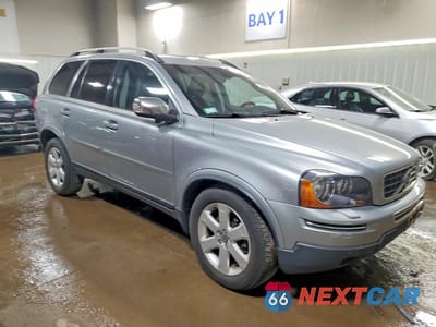 Czwarte zdjęcie samochodu z boku: 2011 VOLVO XC90 V8 VIN:YV4852CZ1B1579178 - miniatura