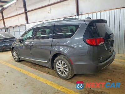 Drugie zdjęcie samochodu z przodu: 2017 CHRYSLER PACIFICA TOURING L VIN:2C4RC1BG6HR734299 - miniatura