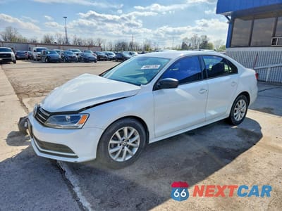 2015 VOLKSWAGEN JETTA SE 3VWD17AJ4FM413878 - główne zdjęcie licytacji z USA - miniatura