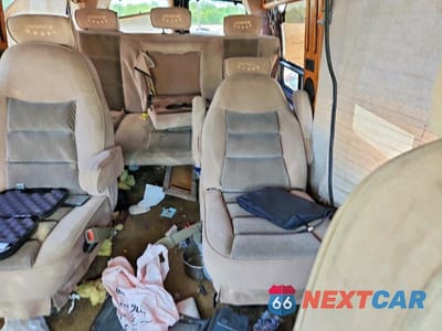 Zdjęcie 10 z 13 samochodu: 1997 CHEVROLET EXPRESS G1500 VIN:1GBFG15R8V1045051 - miniatura