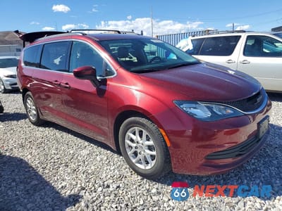 Czwarte zdjęcie samochodu z boku: 2020 CHRYSLER VOYAGER LXI VIN:2C4RC1DG5LR195809 - miniatura