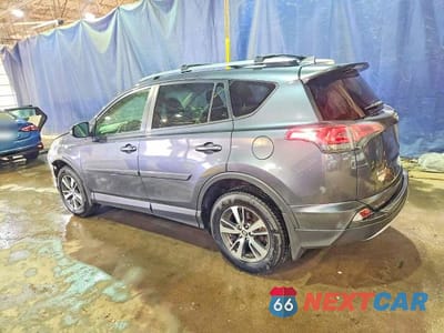 Drugie zdjęcie samochodu z przodu: 2018 TOYOTA RAV4 XLE VIN:JTMRFREV5JD228052 - miniatura