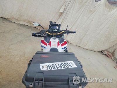 Zdjęcie 6 z 9 samochodu: 2025 HONDA CRF1100 D4 VIN:JH2SD15E3SK100177 - miniatura