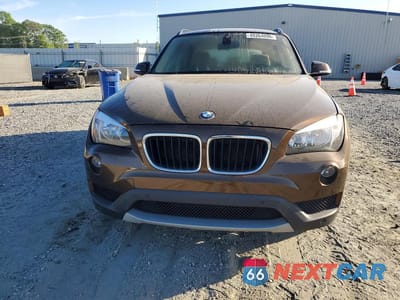 Piąte zdjęcie samochodu w środku: 2014 BMW X1 XDRIVE28I VIN:WBAVL1C50EVR92609 - miniatura