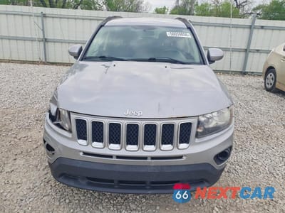 Piąte zdjęcie samochodu w środku: 2014 JEEP COMPASS LATITUDE VIN:1C4NJDEB7ED886595 - miniatura