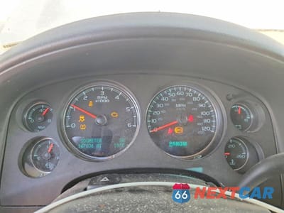 Zdjęcie 9 z 13 samochodu: 2012 CHEVROLET SUBURBAN K1500 LS VIN:1GNSKHE74CR326737 - miniatura
