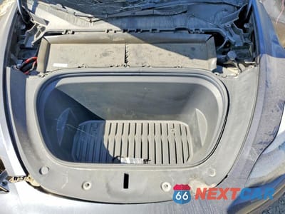 Zdjęcie 11 z 12 samochodu: 2023 TESLA MODEL Y VIN:7SAYGDEE3PF696667 - miniatura