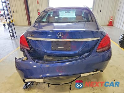 Zdjęcie 6 z 13 samochodu: 2019 MERCEDES-BENZ C 300 VIN:55SWF8DB0KU311952 - miniatura