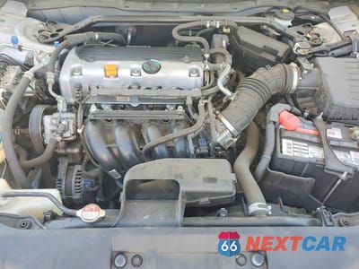 Zdjęcie 11 z 12 samochodu: 2010 HONDA ACCORD EX VIN:1HGCP2F72AA163691 - miniatura