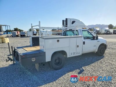 Czwarte zdjęcie samochodu z boku: 2006 FORD F350 SUPER DUTY VIN:1FDWF36P36EA66726 - miniatura