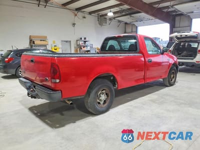 Trzecie zdjęcie samochodu z tyłu: 2002 FORD F-150 VIN:1FTRF17262NA31827 - miniatura