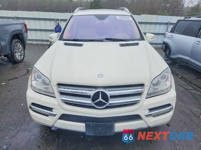 Piąte zdjęcie samochodu w środku: 2012 MERCEDES-BENZ GL 450 4MATIC VIN:4JGBF7BE3CA801573 - miniatura