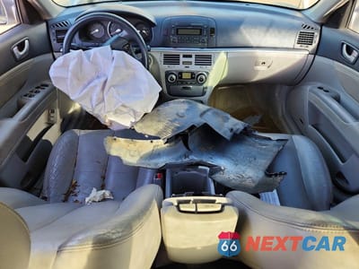 Zdjęcie 8 z 12 samochodu: 2008 HYUNDAI SONATA SE VIN:5NPEU46C18H375042 - miniatura